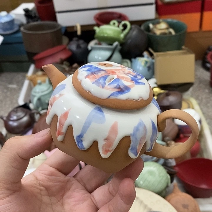 陶瓷艺术品及陶瓷壶壶