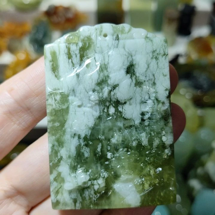 岫玉未镶嵌挂坠款式