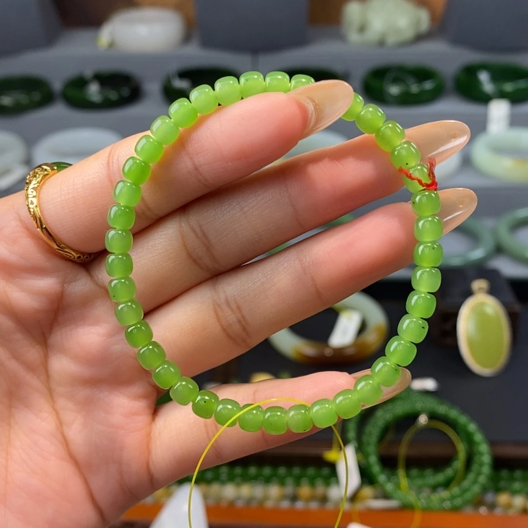 和田玉（碧玉）未镶嵌手链