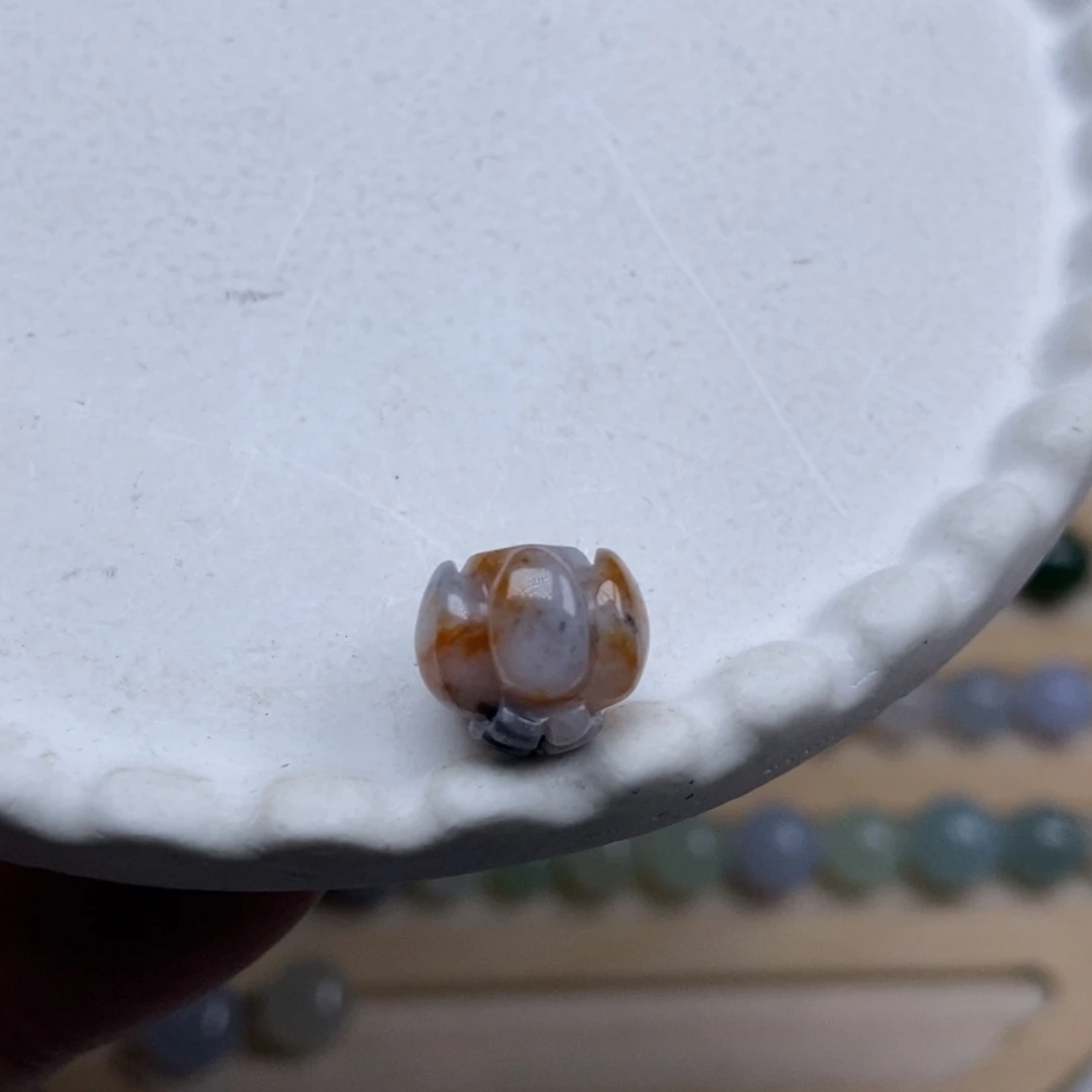 翡翠散珠瑜翠珠宝 翡翠莲花珠 9.2-10.6 洒金