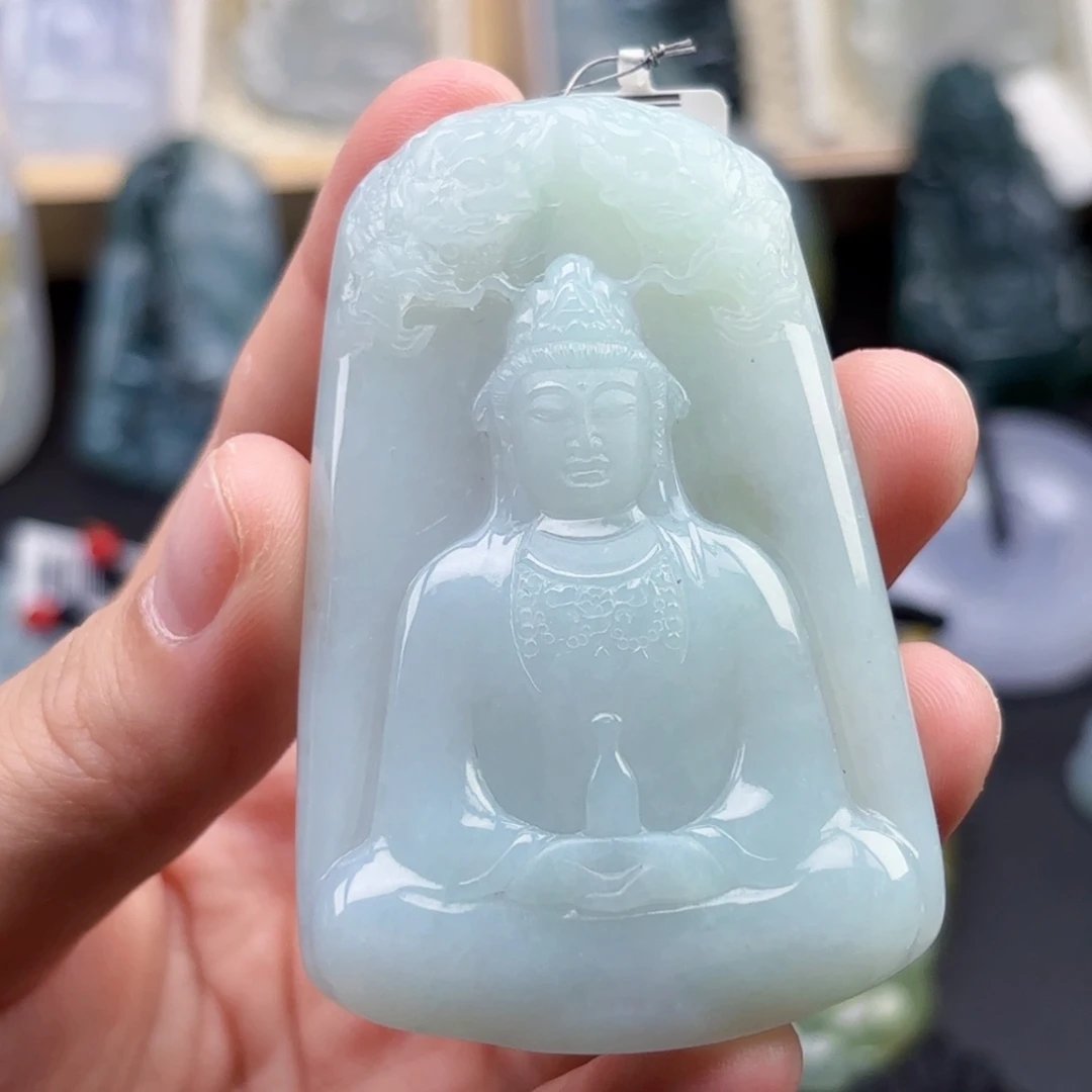 翡翠未镶嵌颈饰素衣
