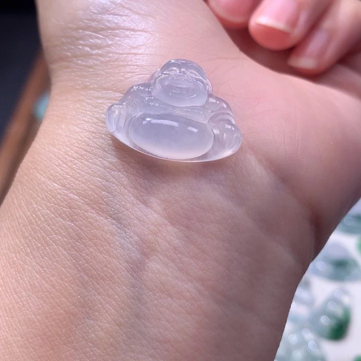 颈饰未镶嵌翡翠冰种佛公