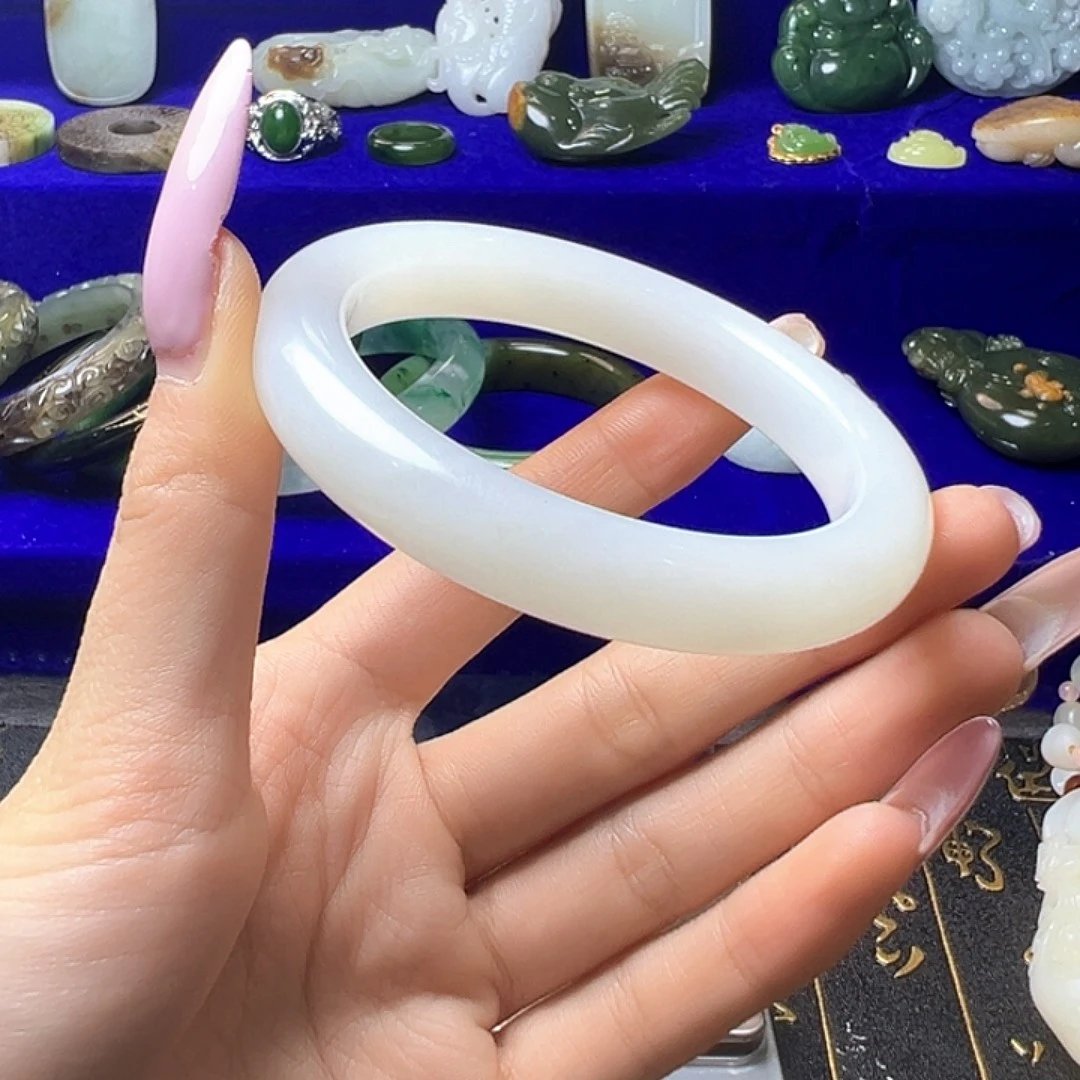 和田玉（糖玉）未镶嵌手链