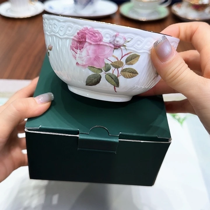 瓷片杯子杯子杯子水杯杯子水杯杯子