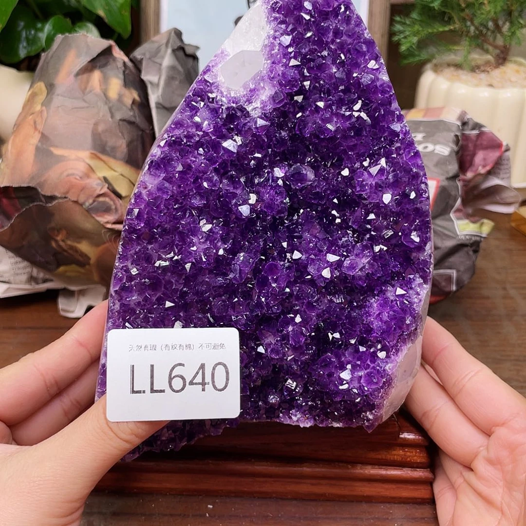 未镶嵌大型摆件（非配饰）水晶