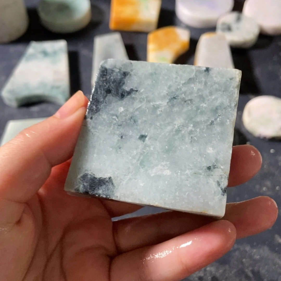 翡翠未镶嵌挂件天然翡翠