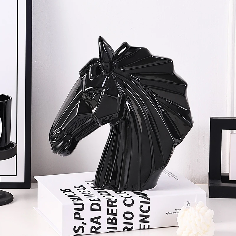 马上成功高级感现代艺术马头摆件招财轻奢客厅酒柜办公乔迁装饰品