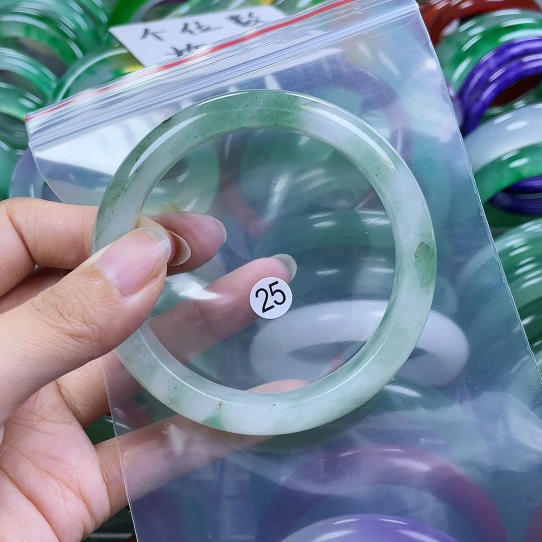 石英质玉手镯未镶嵌62