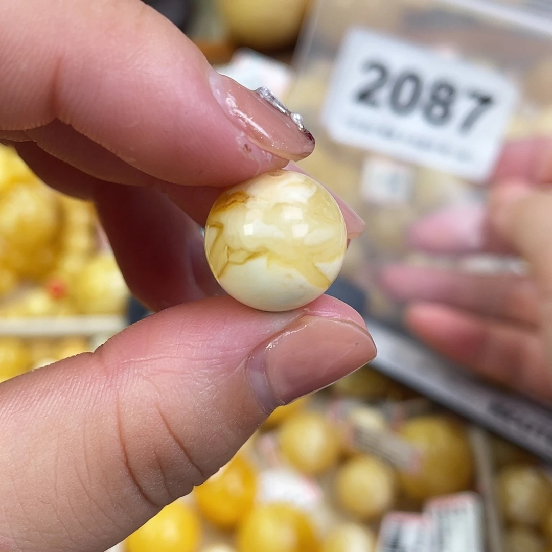 蜜蜡未镶嵌珠宝奇石坑14.5