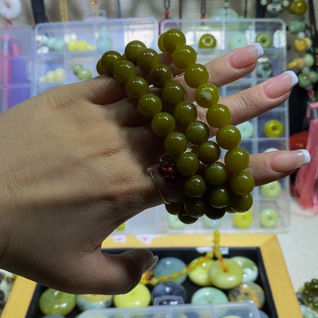 蛇纹石玉其他未镶嵌235