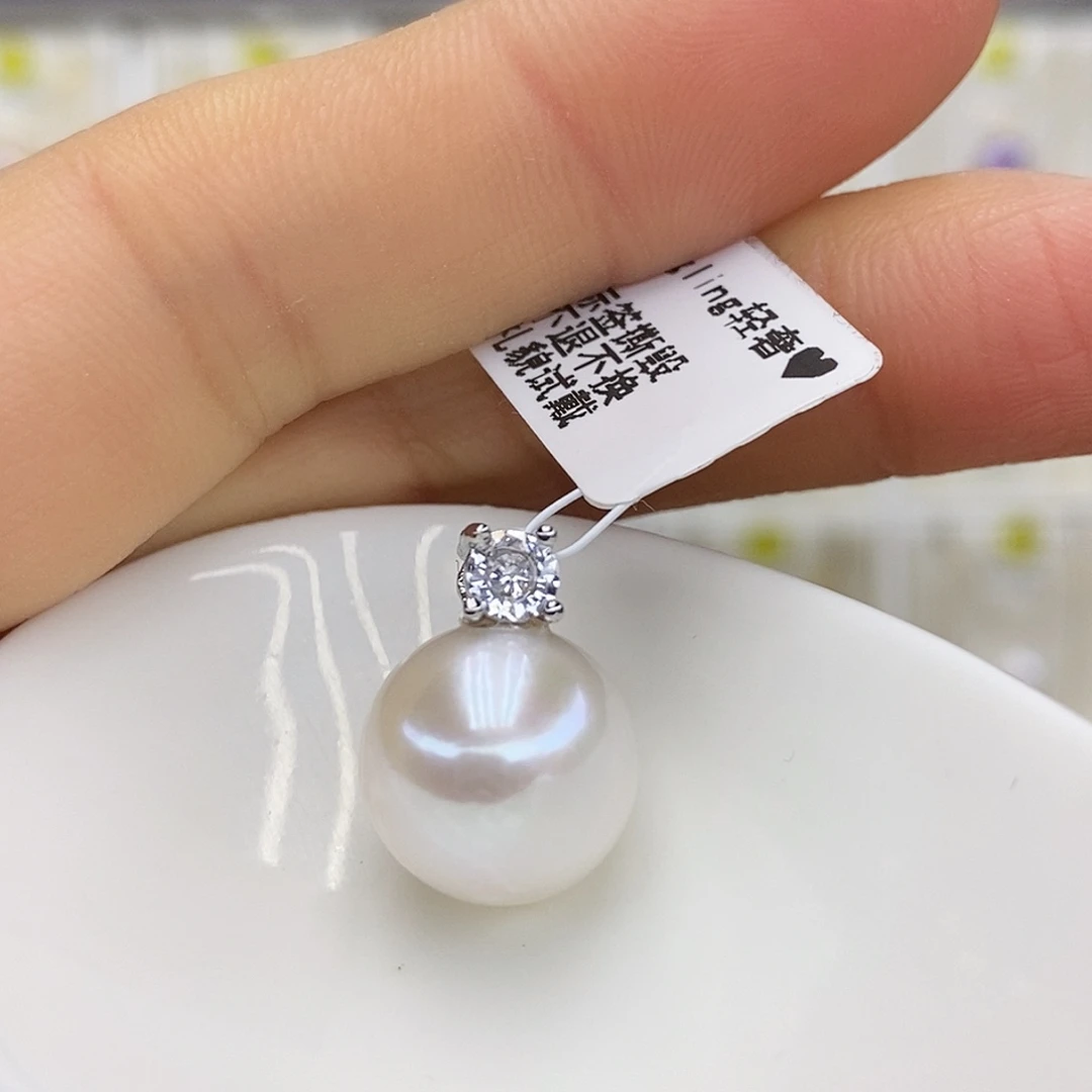 吊坠(赠链)未镶嵌淡水珍珠