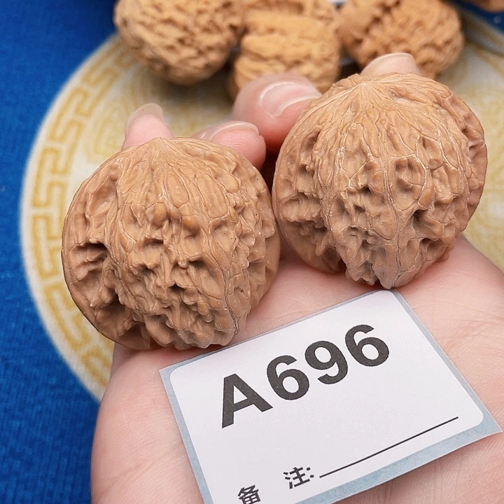 吊坠文玩核桃核桃