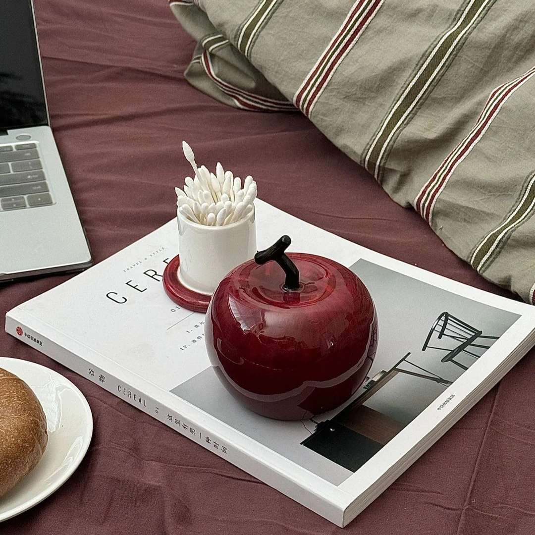 盈璨新款轻奢高级创意简约苹果陶瓷牙签收纳罐个性客厅高颜值装饰