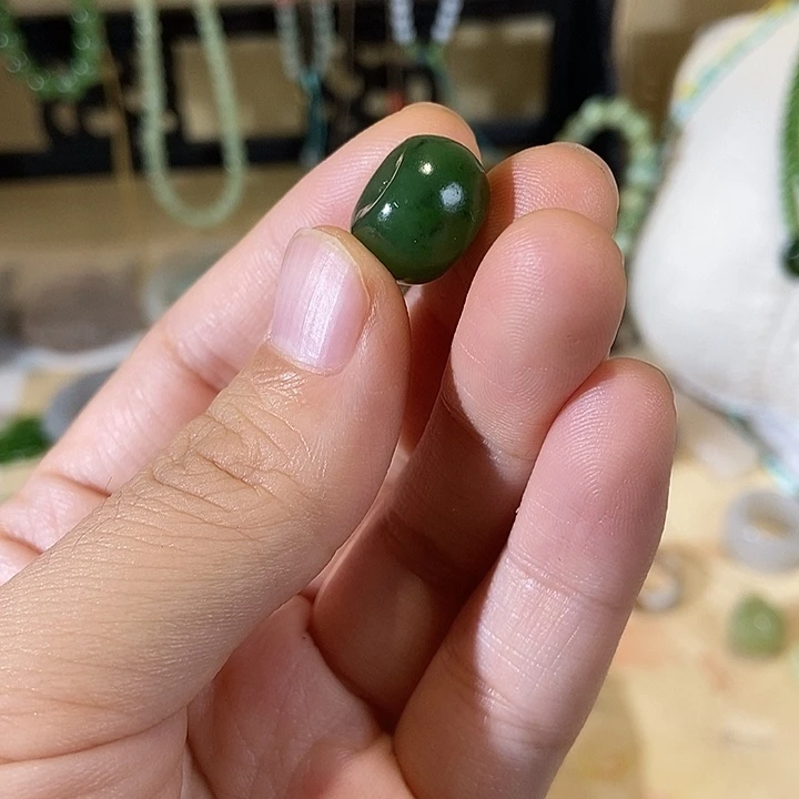 未镶嵌和田玉（糖玉）挂件这个