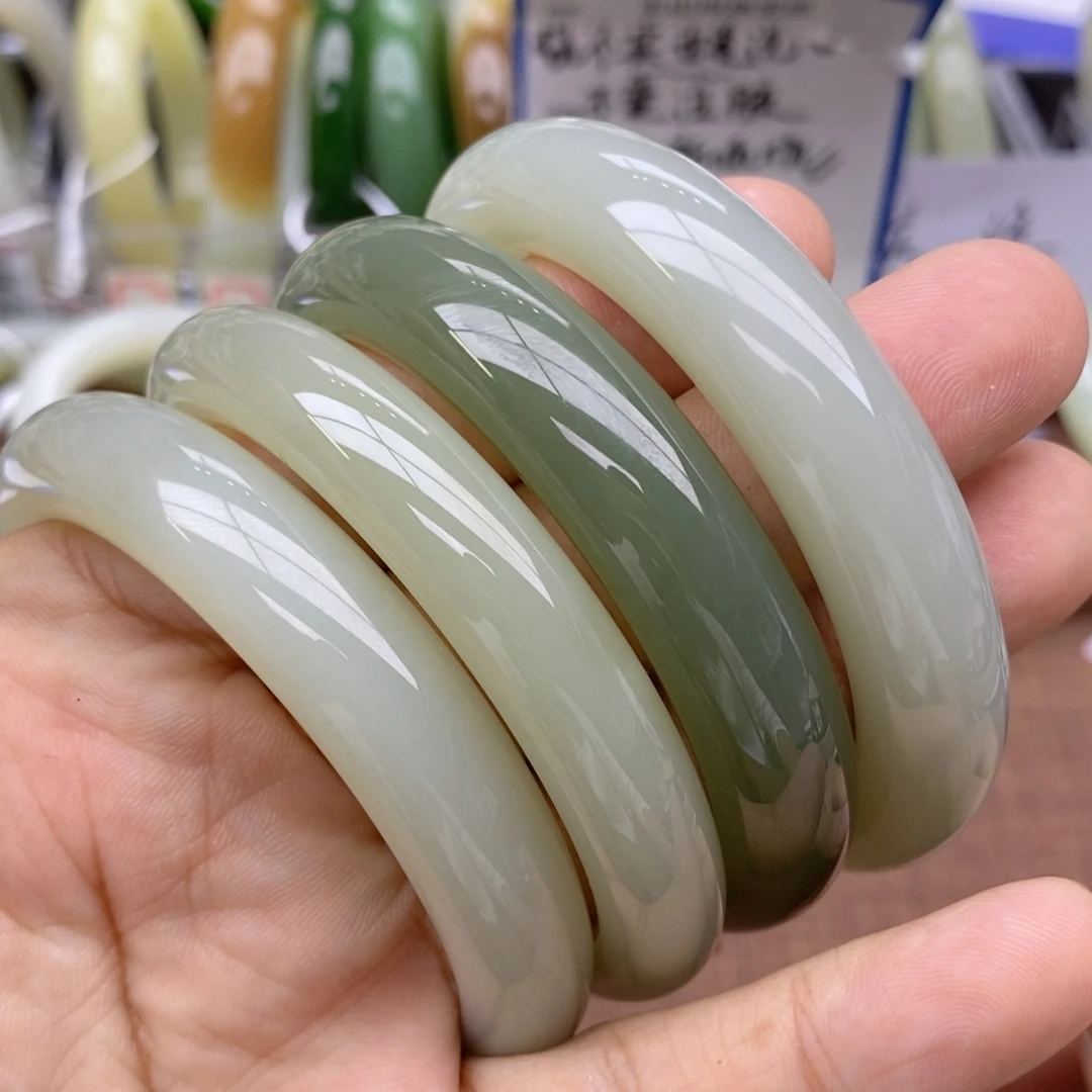 未镶嵌手镯和田玉多样性发货拍一发一