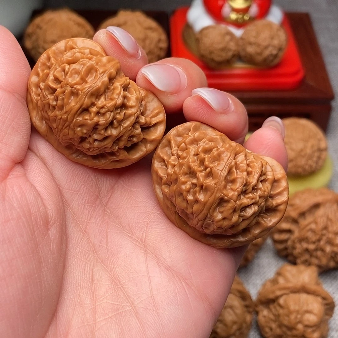 文玩核桃把件肉球宫灯40全品