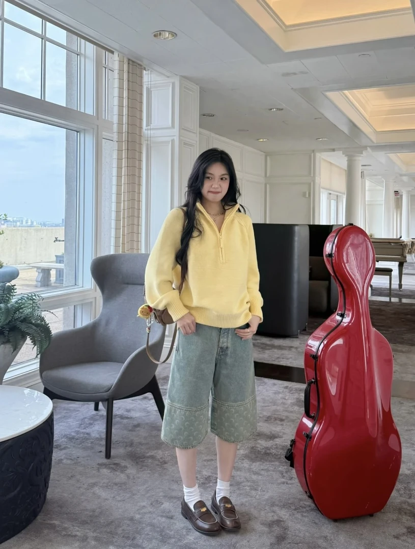 2025新款 月亮印花休闲牛仔五分裤