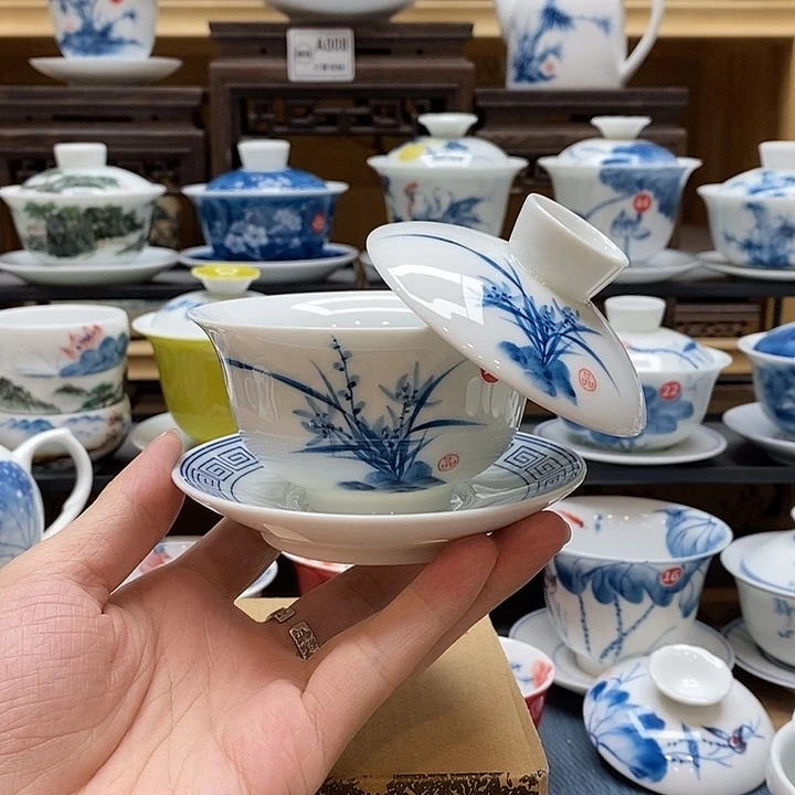 手绘兰花盖碗150cc悬停釉下彩微瑕福利款