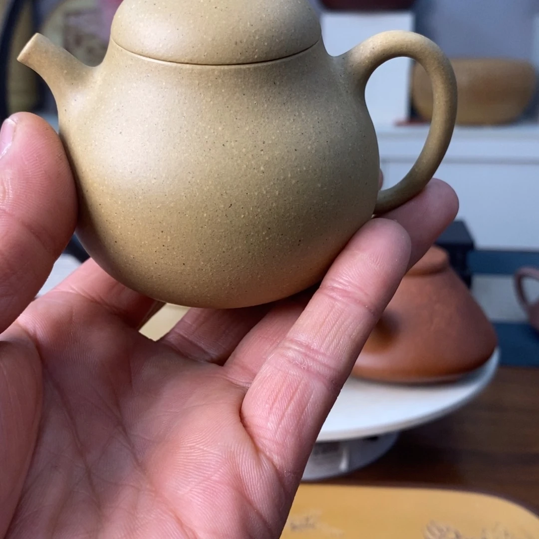 本山绿泥茶壶椰*耶宜兴紫砂壶名家作品