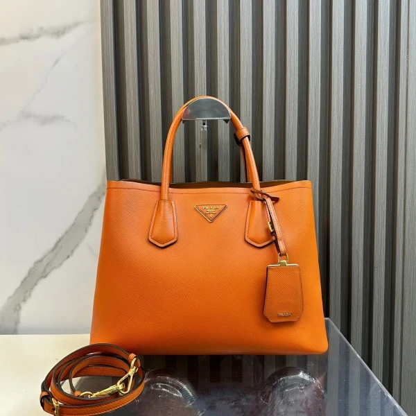 95新/普拉达/包包/250119IQ0022/C6846876360