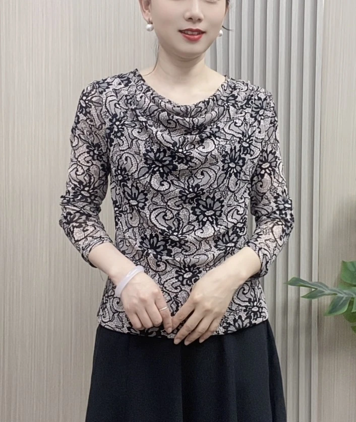 2025春季新款时尚女士凤尾花堆堆领低领修身版长袖百搭洋气妈妈装