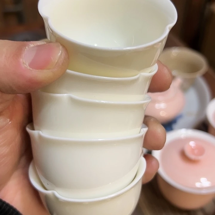 微暇…………………………..5只