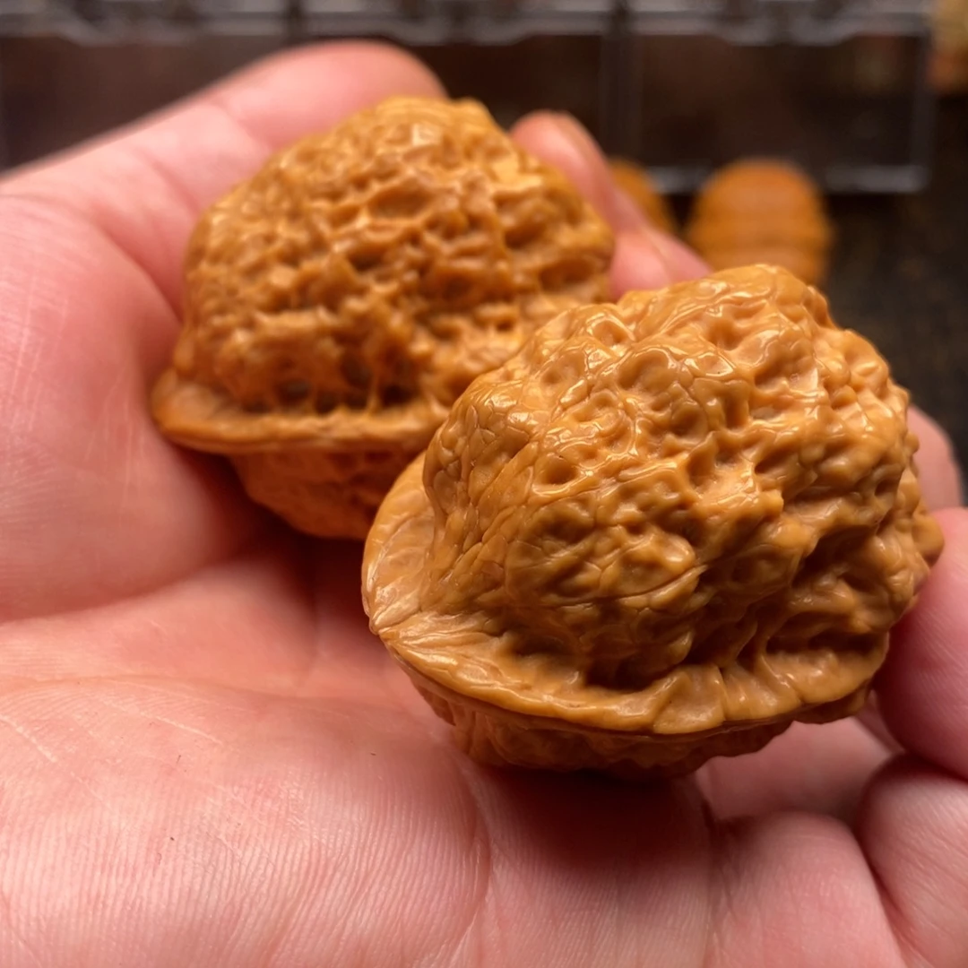 文玩核桃把件上古蛤蟆头