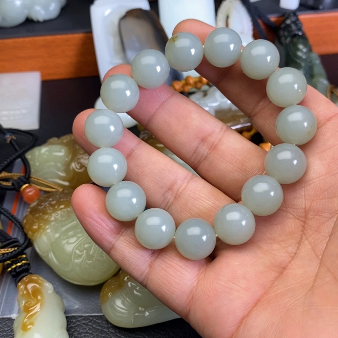 用***0和田玉未镶嵌挂件