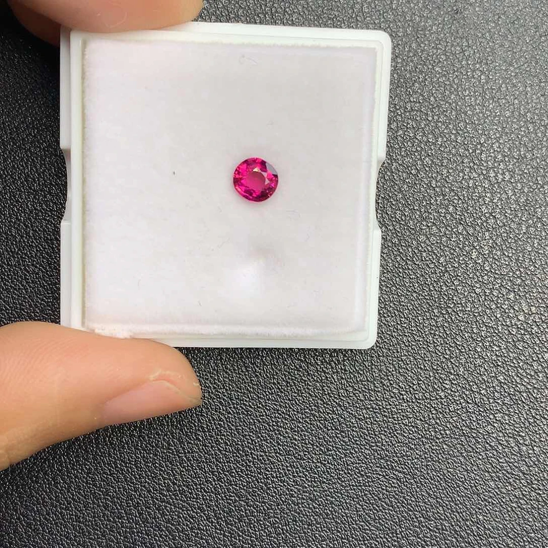 碧玺裸石未镶嵌0.5克拉