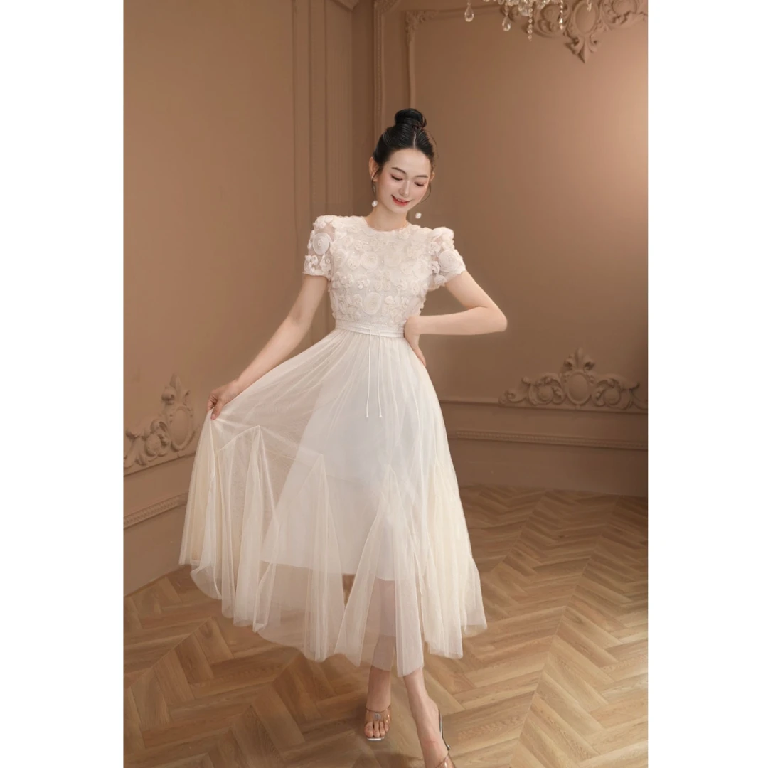 法式气质名媛收腰显瘦轻熟风拼接网纱日常小众连衣裙11554