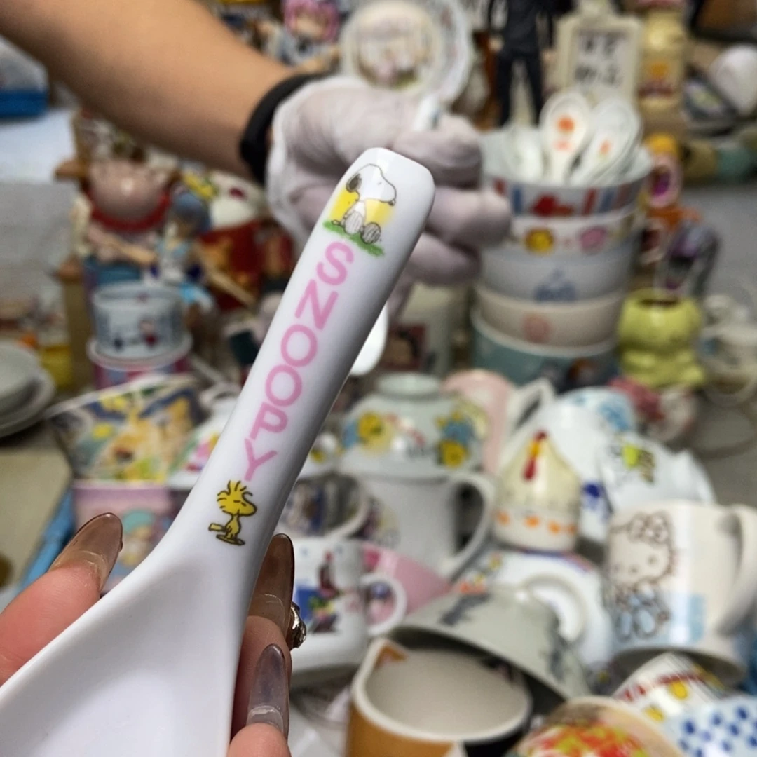 荷***空瓷片陶瓷默认哈哈哈