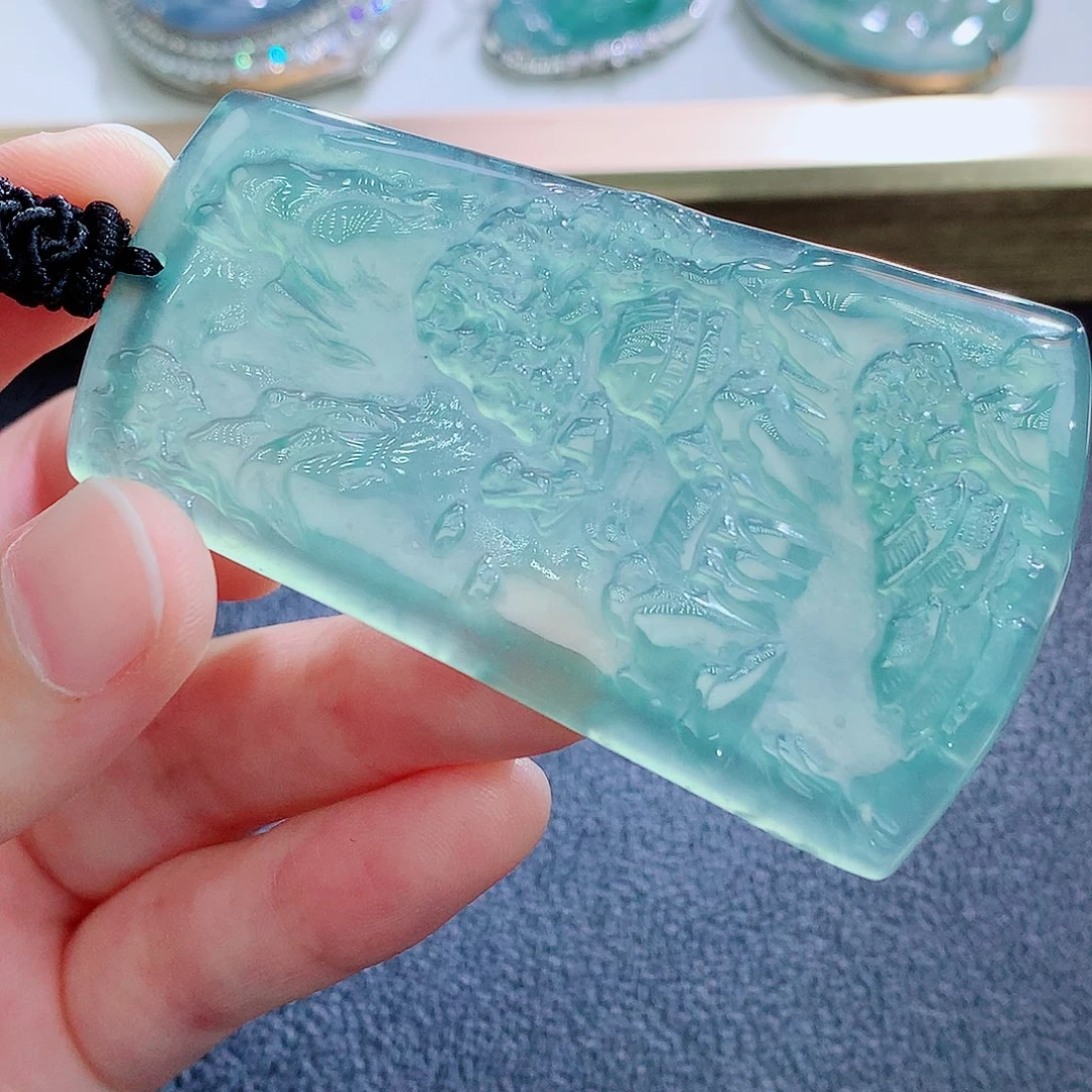 颈饰未镶嵌翡翠翡翠