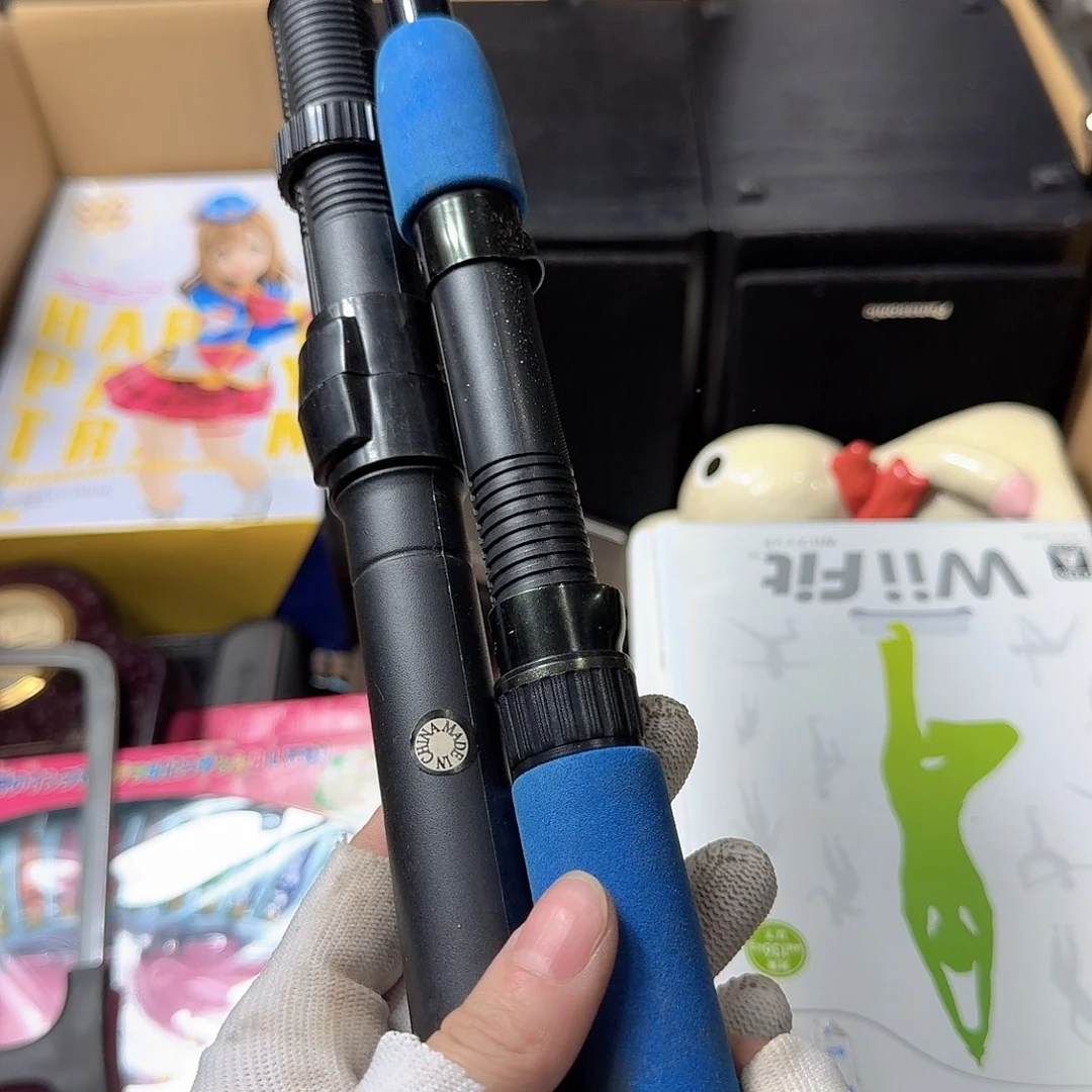 L****u中古商品，瑕疵品，不保好坏。 432