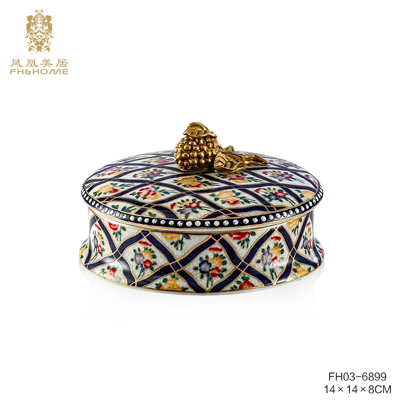 FH&HOME/凤凰美居中法式手绘工艺铜配瓷展脚矮身圆盖盒摆件