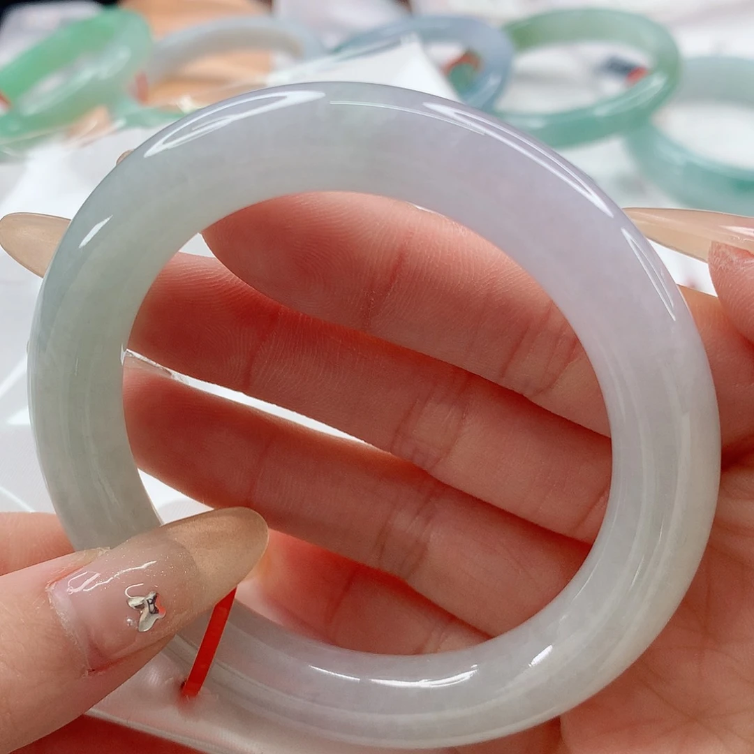 翡翠手镯未镶嵌56.6 圆条