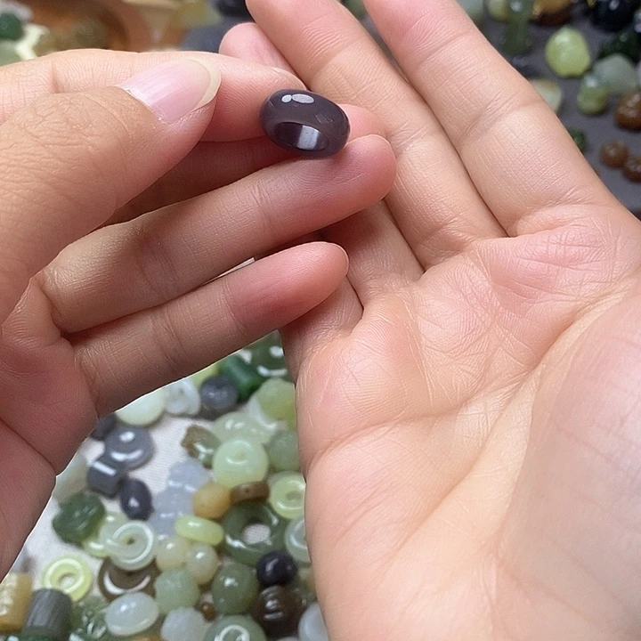 未镶嵌和田玉挂件跑环