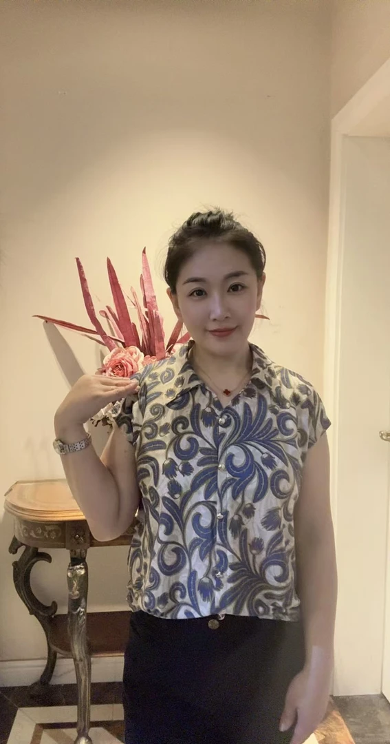 夏季新款短袖翻领轻奢高端气质小衫上衣时尚休闲