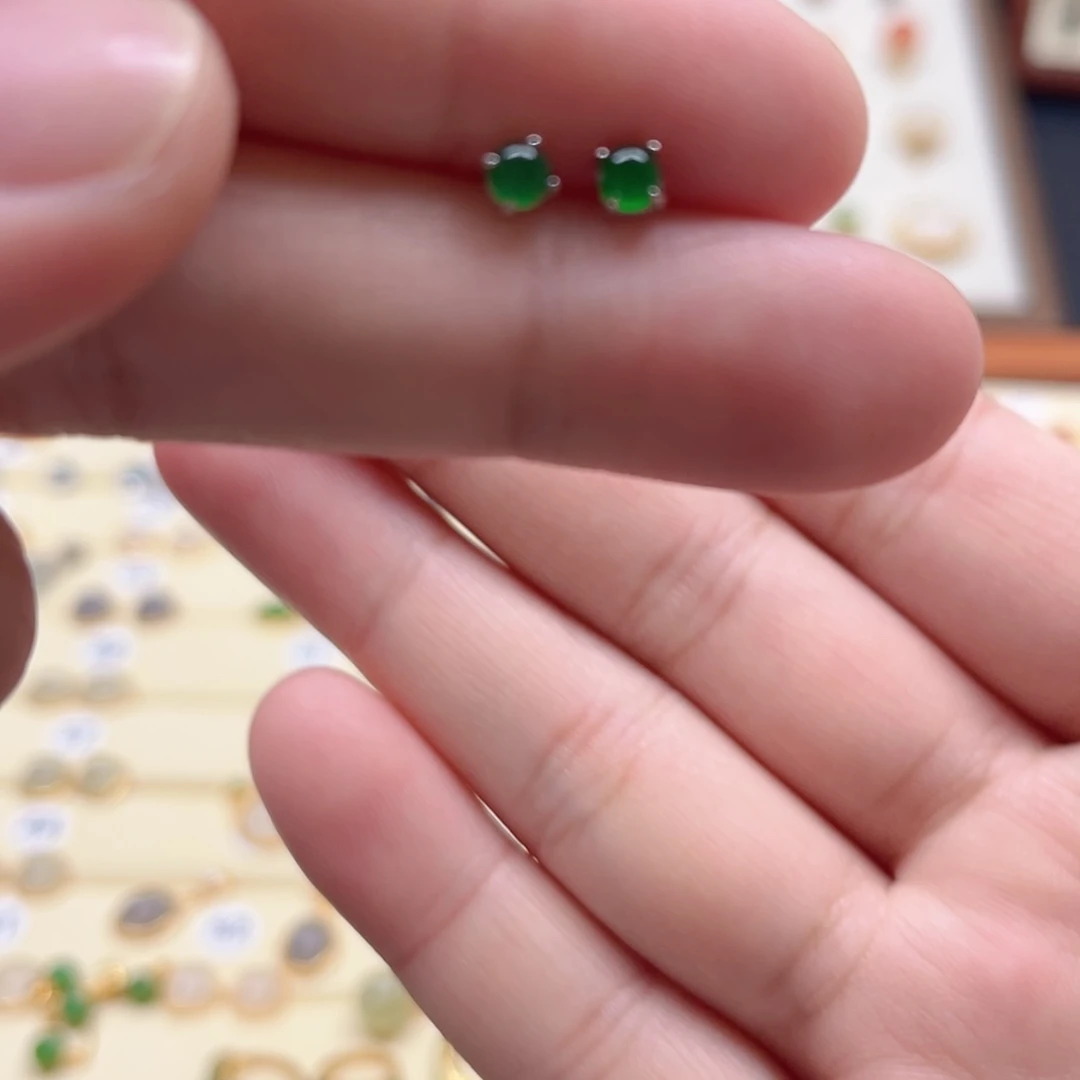 翡翠银S925镶嵌耳饰高品质翡翠耳饰S925