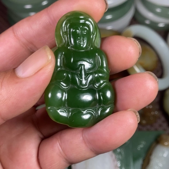 未镶嵌和田玉（碧玉）挂件