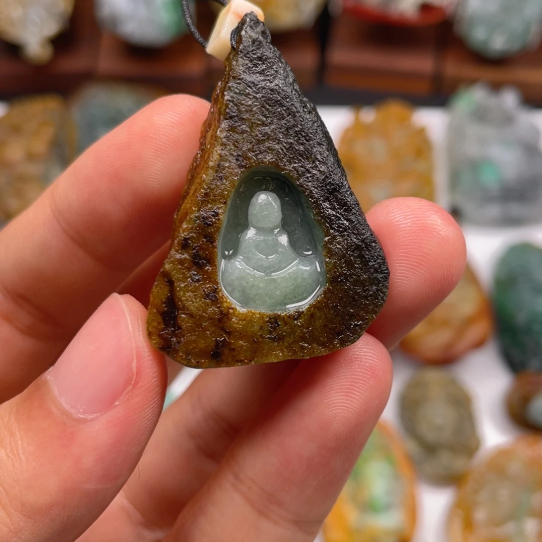 定制翡翠未镶嵌翡翠