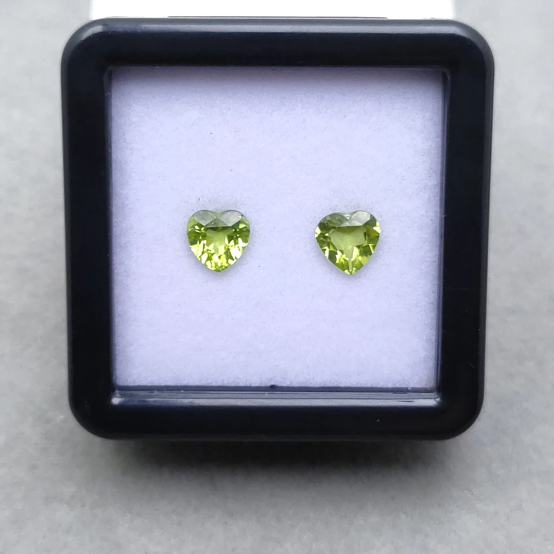 橄榄石pair-1.52ct（01079802）0709