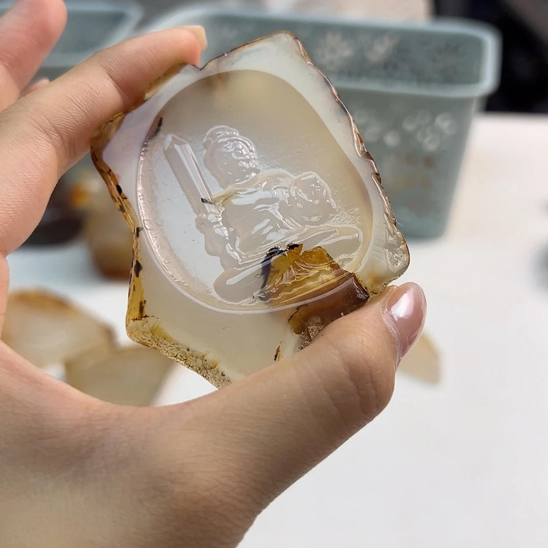 玛瑙/玉髓合金颈饰