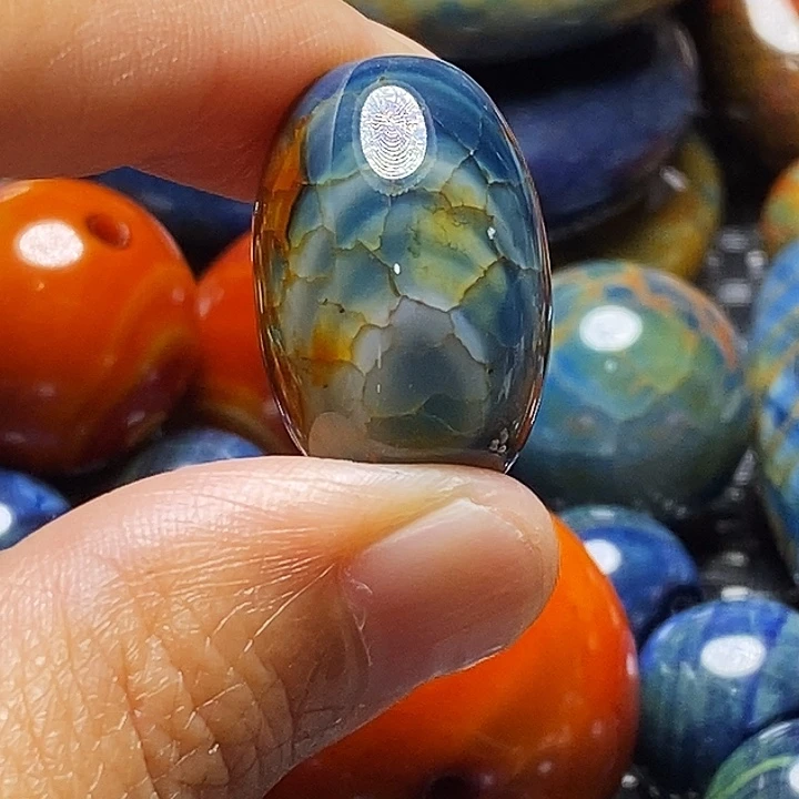 罗***爷未镶嵌颈饰玛瑙/玉髓