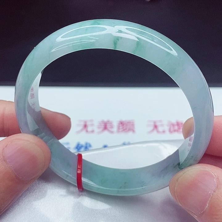 翡翠手镯未镶嵌57.6圈