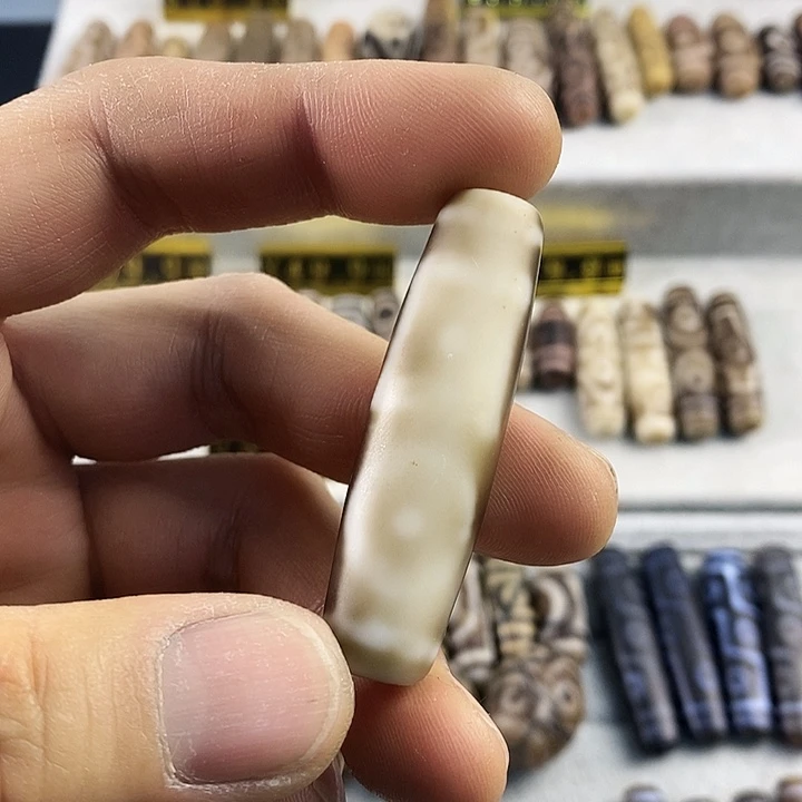 玛瑙/玉髓合金颈饰