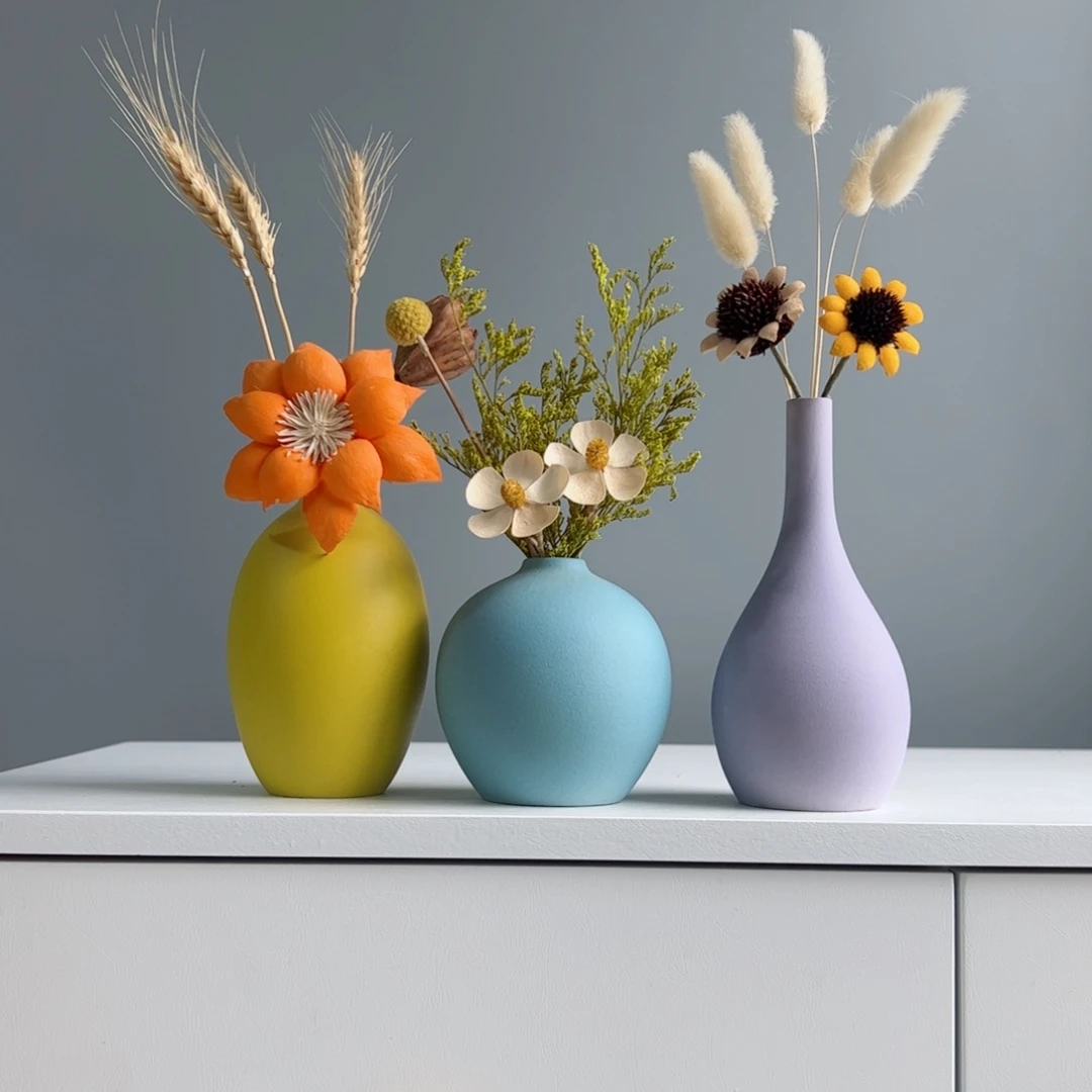摆件陶瓷小花瓶摆件含花总高约20-30cm