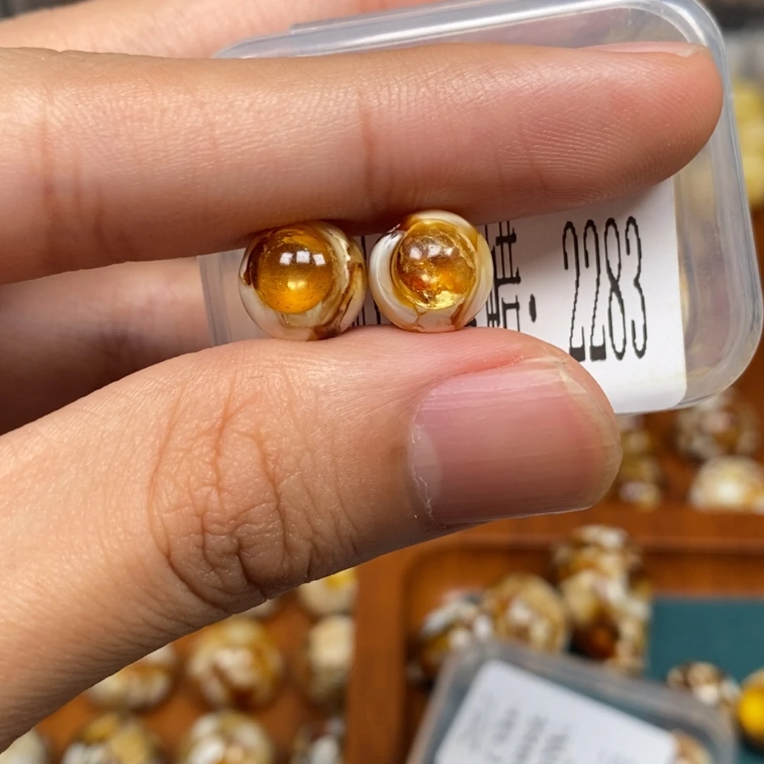 沁色蜜蜡未镶嵌2283