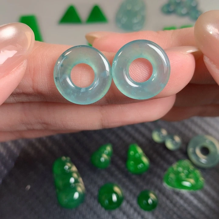 翡翠散珠翡翠14.84-2.53