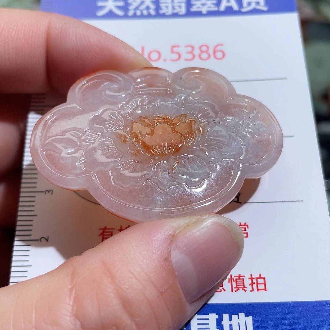 翡翠未镶嵌摆件5386