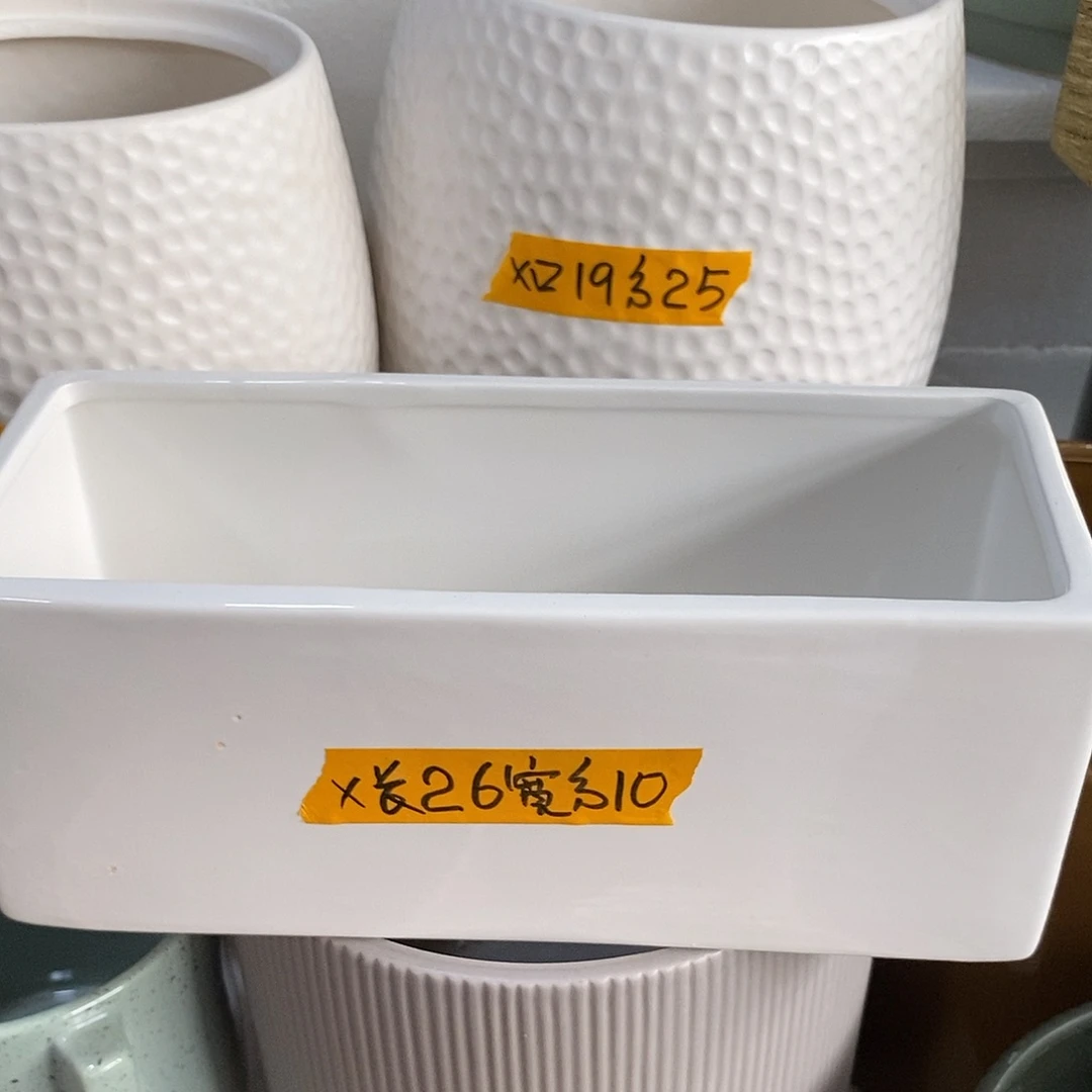 摆件陶盆有孔 瑕疵介意勿拍
